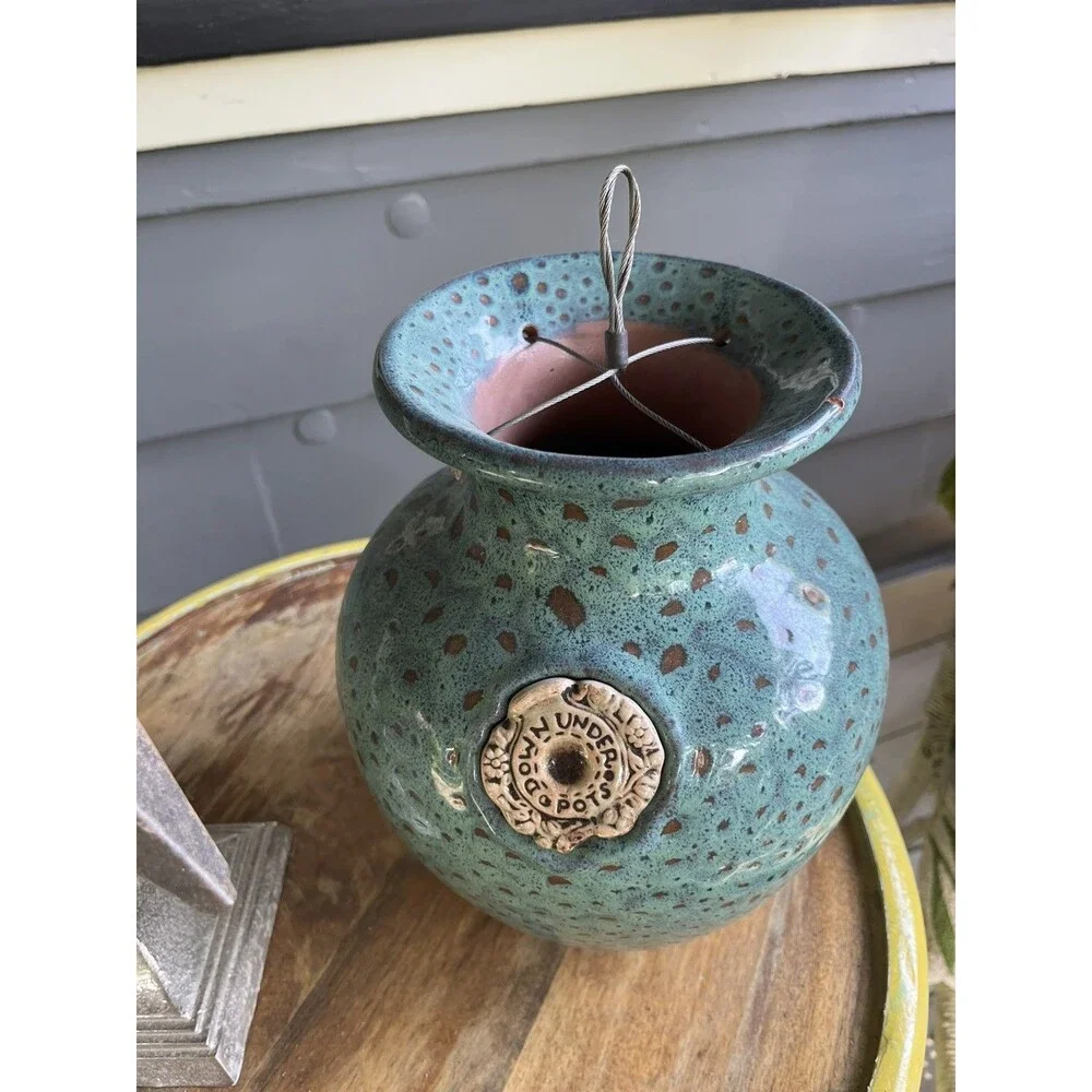 DOWN UNDER POTS Stoneware Upside Down Hanging Planter Pot 10" SPECKLED GREEN - Picture 2 of 3
